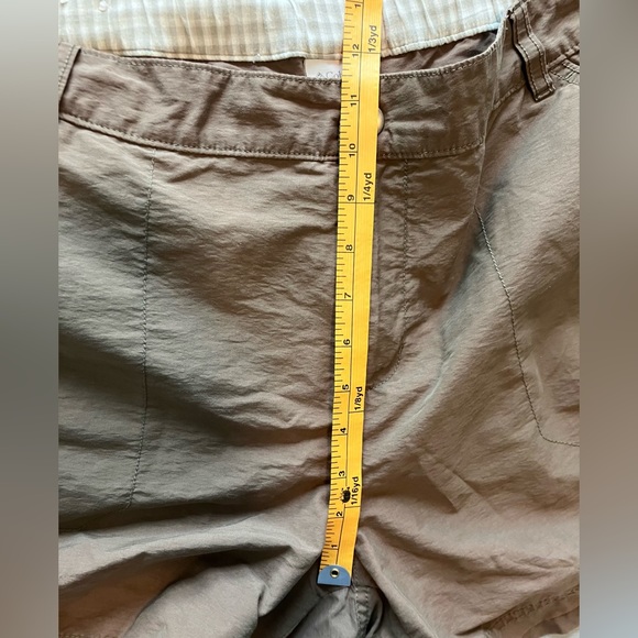 Columbia Women’s shorts size 18W - Picture 3 of 6